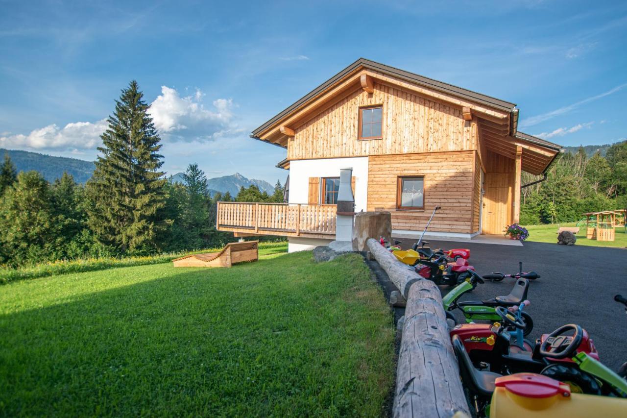 Chalets Und Apartments Hauserhof Nassfeld Schlanitzen Buitenkant foto